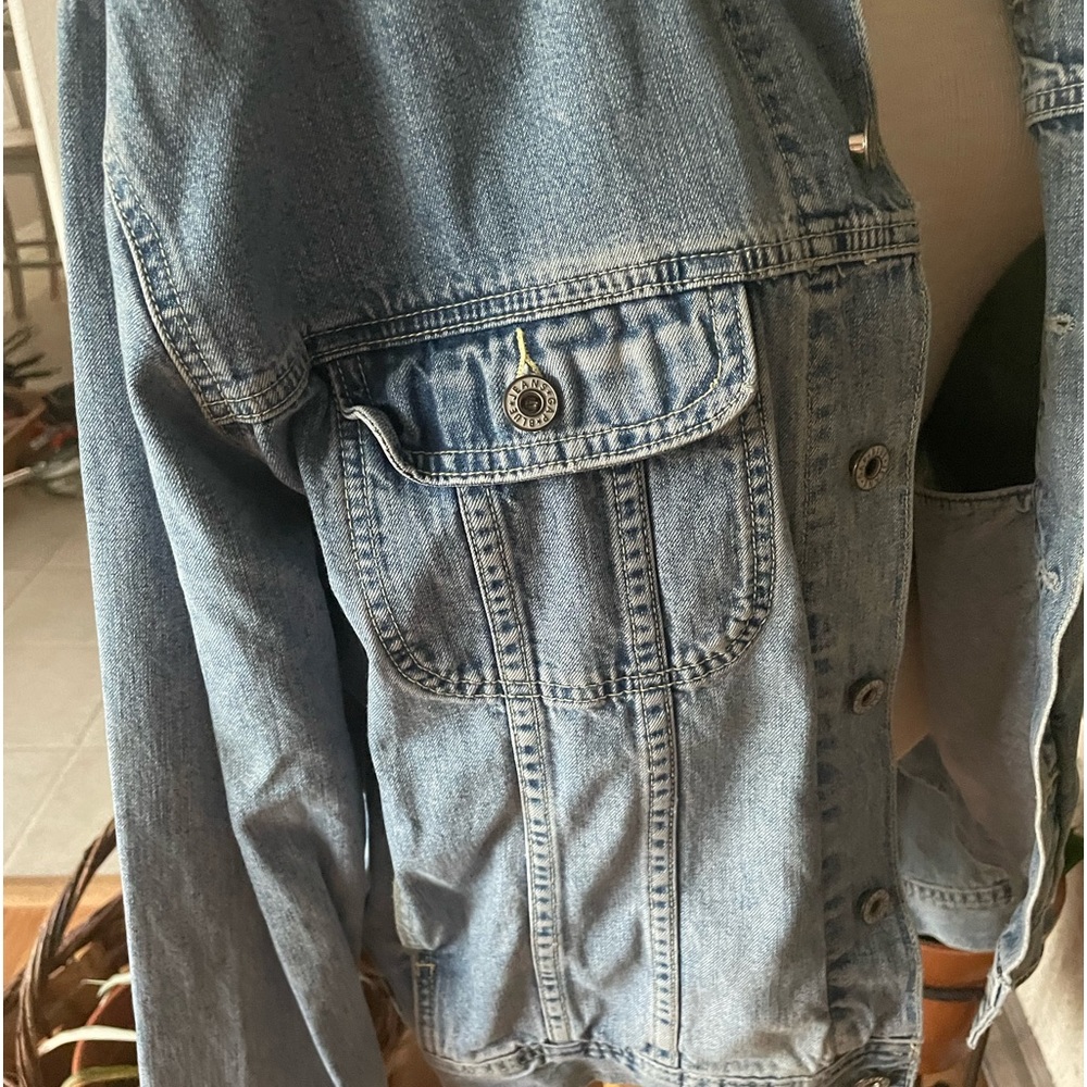 Jean Jacket (Gap) - image 2